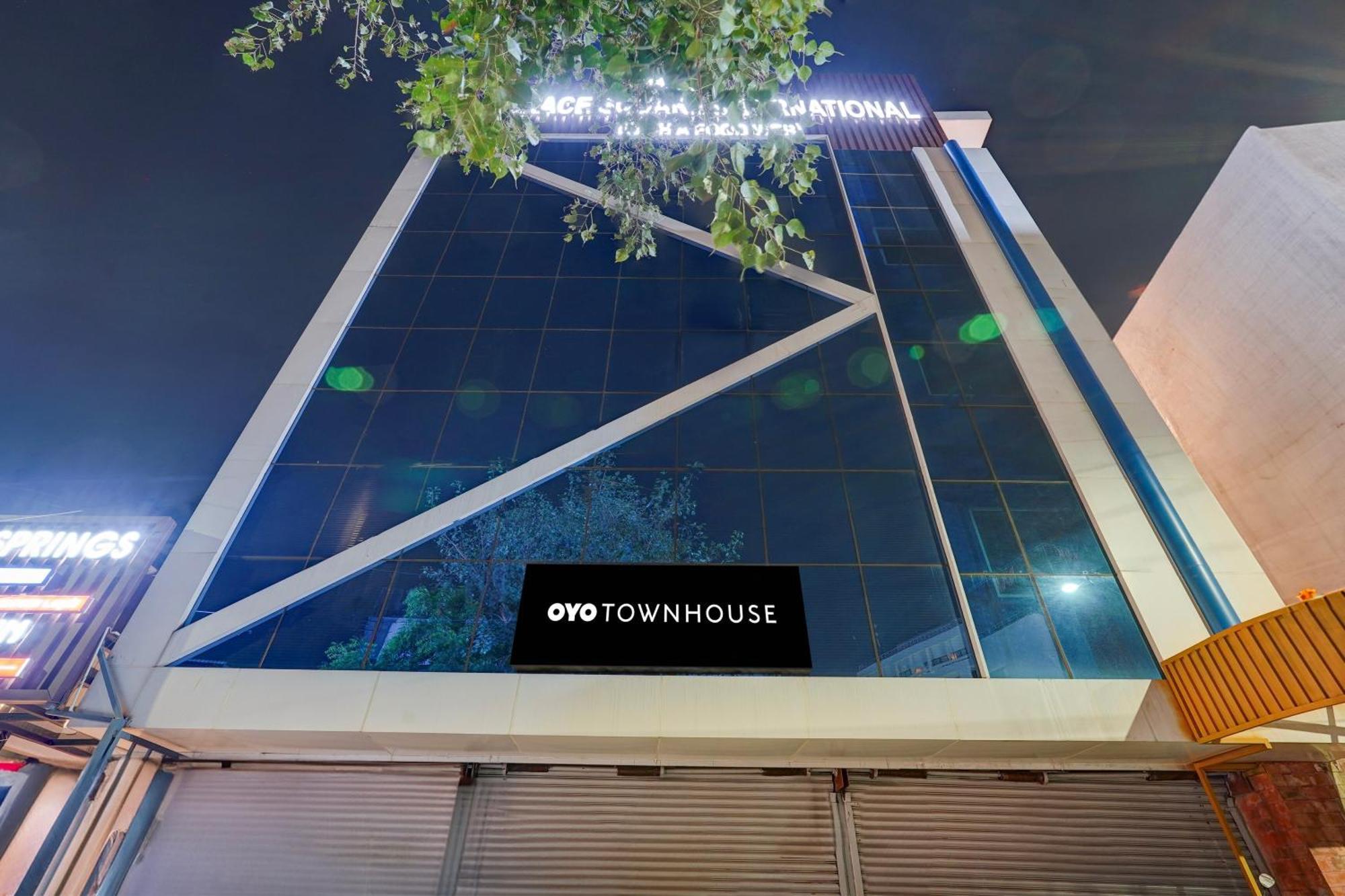 Townhouse Oriental Inn Chennai Exterior photo