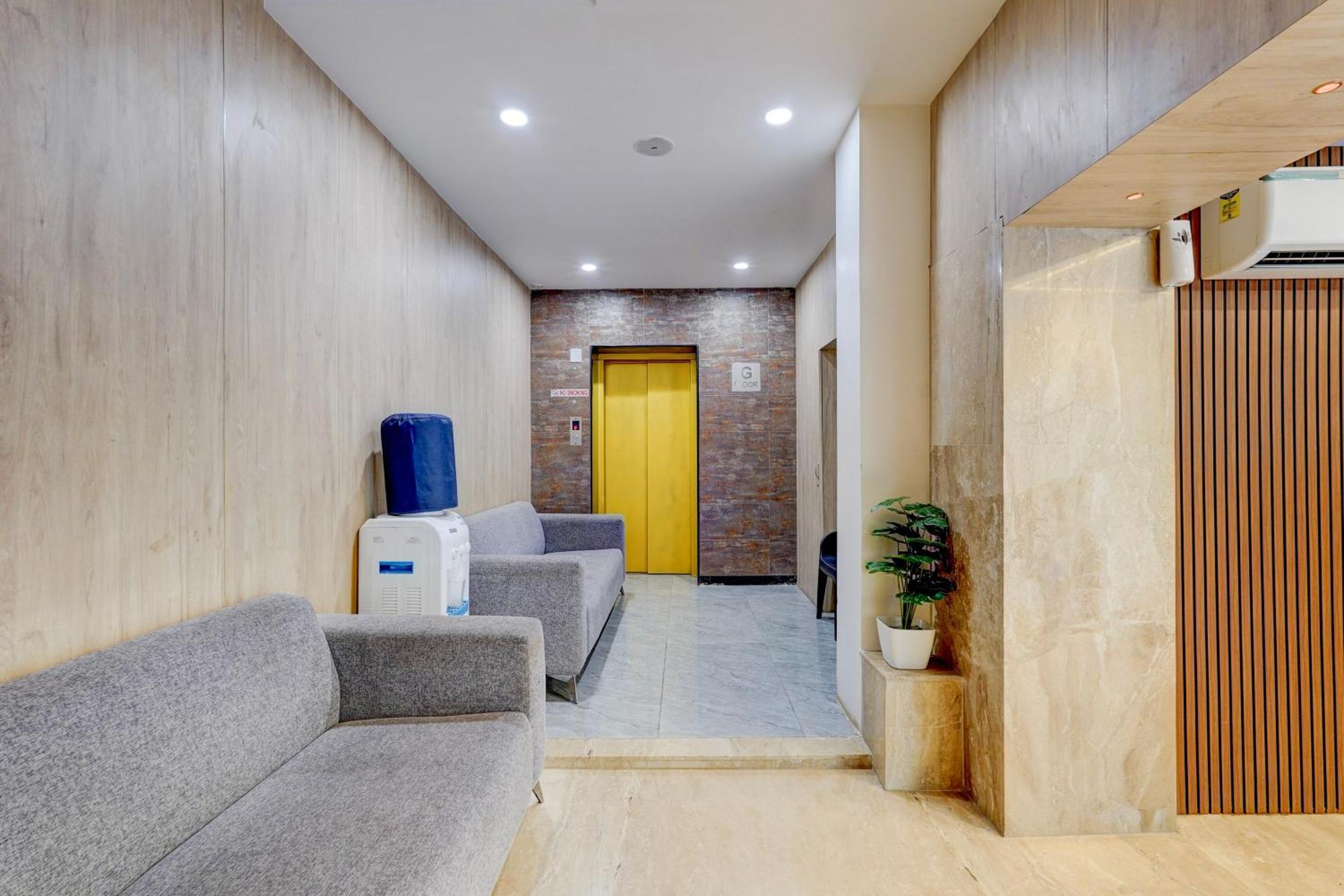 Townhouse Oriental Inn Chennai Exterior photo
